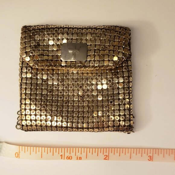 Vintage Whiting & Davis Goldtone Mesh Rosary Pouch Bag Coin Change Purse - Picture 3 of 9